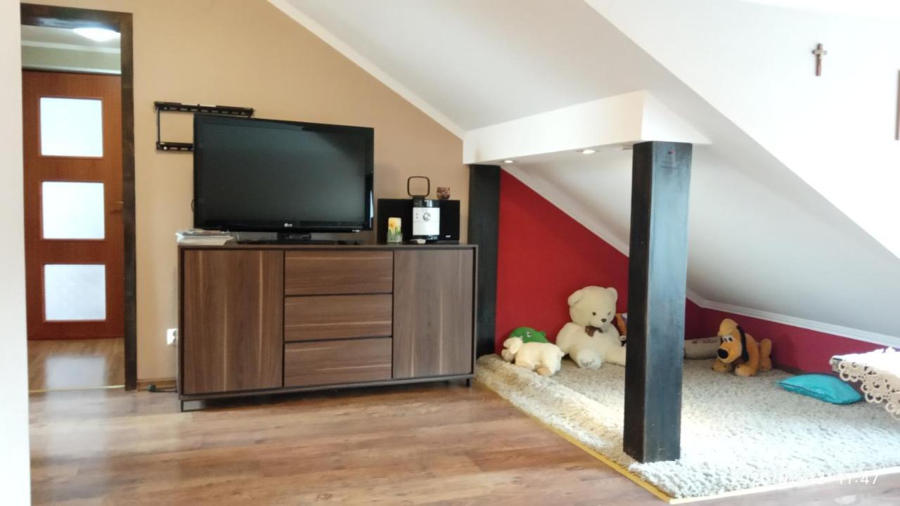 Apartament W Domu Na Wsi Tomaszów Lubelski Exterior foto