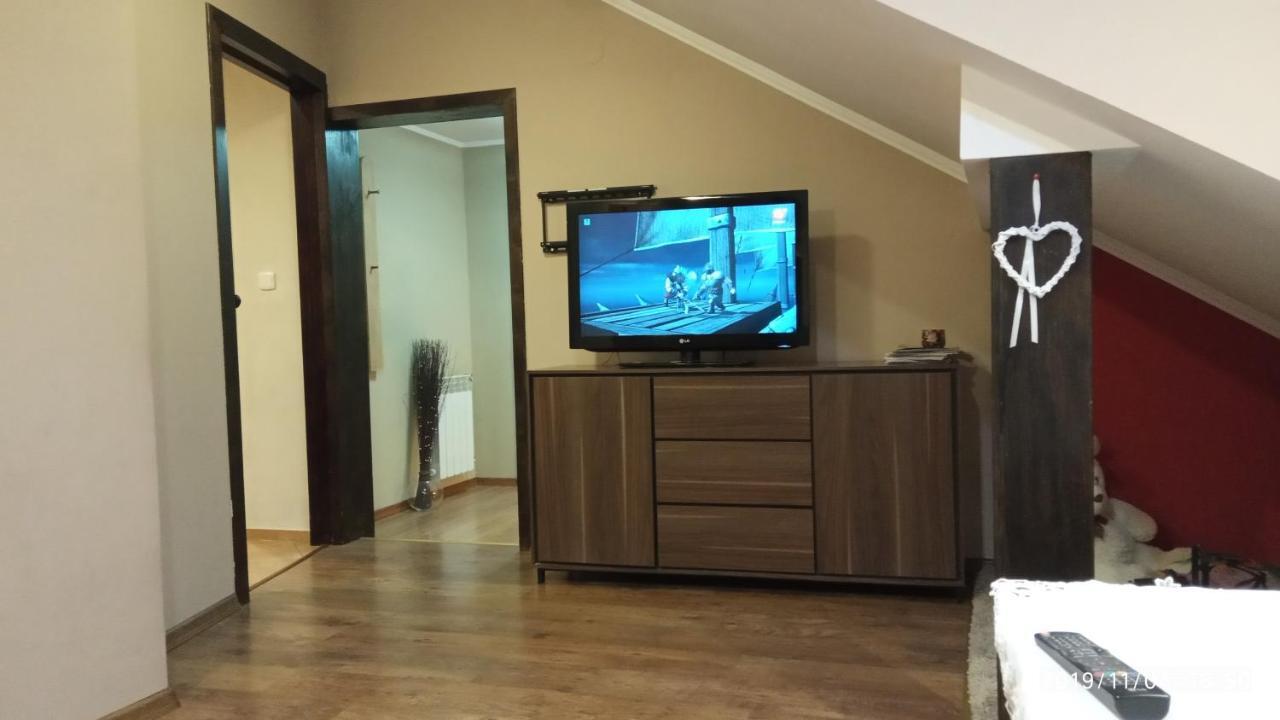 Apartament W Domu Na Wsi Tomaszów Lubelski Exterior foto